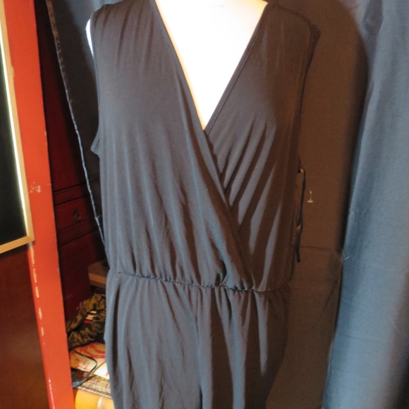 Romper - Picture 1 of 3